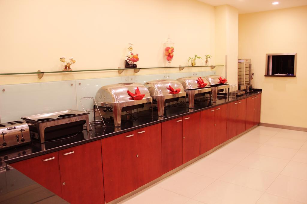 Hanting Hotel Shanghai Hongqiao Railway Station Huqingping Highway Екстериор снимка